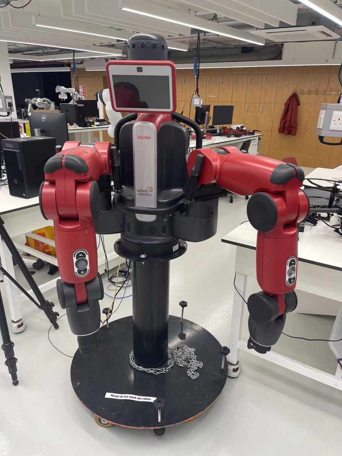 Baxter 1 Robot Image